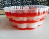Foto langkah ke 5 dari resep Pudding Merah Putih rasa Kelapa Muda dan Leci.