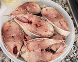 Foto del paso 1 de la receta: Pez sable en escabeche