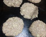 Foto del paso 3 de la receta: Galletas de avena y cocosin harina y sin horno