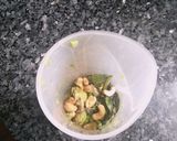 Foto del paso 2 de la receta: Fusilli a la crema de aguacate