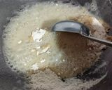A picture of step 2 of Aata Suji ladoo.