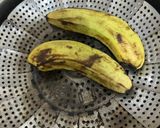 Foto langkah ke 2 dari resep Pisang Kukus.
