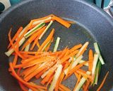 Hình bước làm 3 của món Bún trộn eatclean
