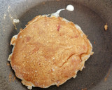 Foto del paso 8 de la receta: Tortitas con fresas y sirope de fresa