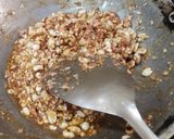 A picture of step 6 of Roasted Peanuts Chikki.