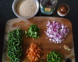 கீன்வா காய்கறிகள் உப்புமா(quinoa veg upma recipe in tamil) ரெசிபி ஸ்டேப் 1 புகைப்படம்