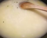 A picture of step 2 of Risotto al salmone e timo.