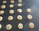 A picture of step 5 of Pumpkin seed sugarless shortbread ☺.