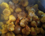 માટલા ઊંધિયું (ઊંબાડિયું) (Ubadiyu Recipe in Gujarati) રેસીપી સ્ટેપ5ફોટો