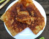 Foto langkah ke 8 dari resep Martabak Telur Kornet Kulit Lumpia Pedas.