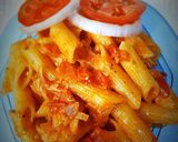 A picture of step 6 of Indian style onion tomato pasta.