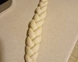 A picture of step 10 of Swiss Braid Bread (Zopf/Tresse/Treccia).