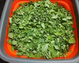 મેથી ની ભાજીના થેપલા (Methi Thepla Recipe in Gujarati) રેસીપી સ્ટેપ1ફોટો