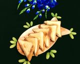 A picture of step 8 of Crispy Potato Sandwich.