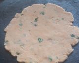 A picture of step 9 of Alu paratha.
