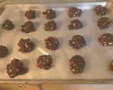 A picture of step 4 of Sunshines cocoa white chocolate macadamia cookies.