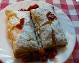 Foto del paso 2 de la receta: Merenguitos y hojaldre con mermelada de fresa