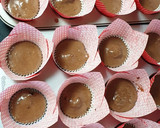 Foto del paso 3 de la receta: Magdalenas con relleno de chocolate negro y coco