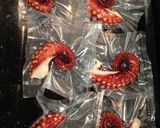 A picture of step 3 of Sous-vide Octopus Legs.