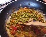 Foto del paso 5 de la receta Bacalao a la baezana (con tomate y guisantes)