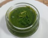 A picture of step 3 of Green garlic chattny.