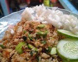 Foto langkah ke 4 dari resep 39. Nasgor mawut ikan asin.