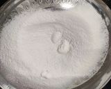 A picture of step 1 of Vanilla sponge cake.