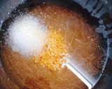 Hình bước làm 2 của món Tôm rang muối tuyết