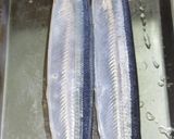 A picture of step 1 of Seasonal Pacific Saury in Teriyaki Sauce.