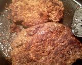 A picture of step 1 of sunshines smothered hamburgers steak.
