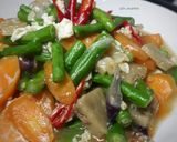 Foto langkah ke 3 dari resep Tumisan wortel buncis.