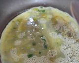 Foto langkah ke 2 dari resep Roti Telur Lipat Isi Bakso.