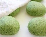 A picture of step 8 of Vivid Green Spinach and Cheese Bread Rolls.