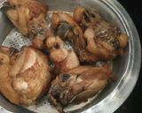 Foto langkah ke 1 dari resep Ayam Masak Hijau Kalimantan ("Masak Acar Kuning").