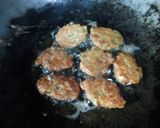 รูปขั้นตอนการทำที่ 3 ของ ทอดมันไก่ข้าวโพดหวาน