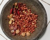 Foto langkah ke 1 dari resep Bumbu Kacang.