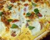 A picture of step 4 of Double cheese quiche.