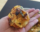 A picture of step 5 of Aloo Bonda.