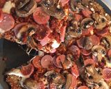 Foto del paso 8 de la receta: Pizza 🍕 baja en grasa (para el antojo) Masa de coliflor y avena