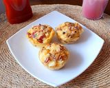 Foto del paso 6 de la receta: Huevo con salchicha y queso al horno