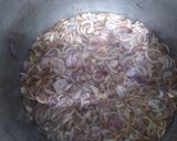 A picture of step 1 of Red Spicy chicken Qorma.