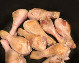 Foto del paso 1 de la receta: Pollo a la cerveza