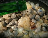 Foto del paso 4 de la receta: Merluza a la vasca rápida