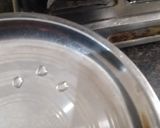 A picture of step 2 of Mave ke pede.