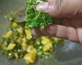 आलू बीन्स की सब्ज़ी (aloo beans ki sabzi recipe in Hindi) रेसिपी चरण 4 फोटो