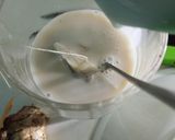 Foto langkah ke 3 dari resep Wedang teh susu jahe.