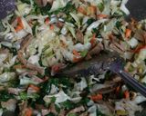 Foto langkah ke 4 dari resep Bihun goreng🤤🍽️.