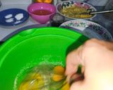 Foto langkah ke 2 dari resep Banana Cake, cemilan manis Keluarga.