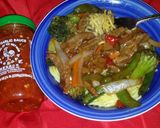 A picture of step 6 of Easy Beef&veggie asian bowl.