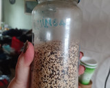 Foto del paso 1 de la receta: Quinoa con aceitunas y tomates secos (vegano)